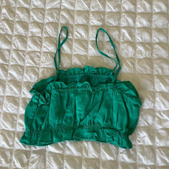 Lulus green tiers to the weekend crop tank top - Picture 6 of 8